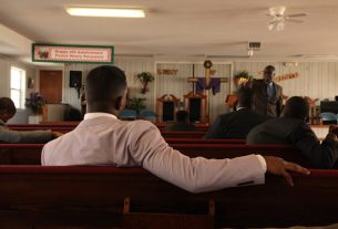 Handling “Church Politics” When You’re Just a Member