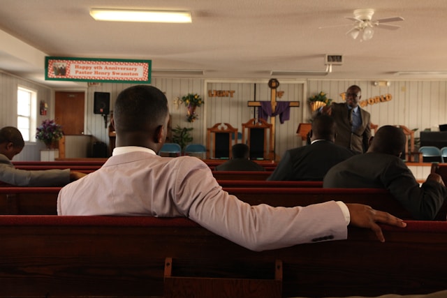 Handling “Church Politics” When You’re Just a Member